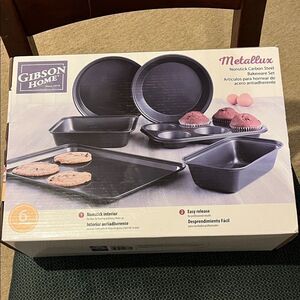 Gibson Home Metallux Bakeware Set Nonstick Carbon Steel Black Size OS NWT